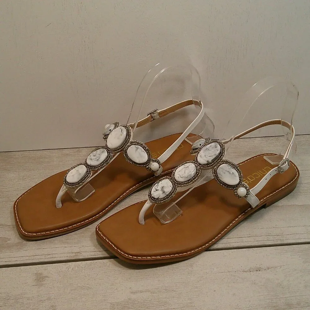 Chico's T-Strap White with Gray Beaded T-Strap Boho Sandals Size 8M - Picture 8 of 9